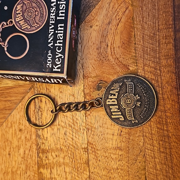 Jim Beam keychain 200th anniversary - Picture 3 of 8